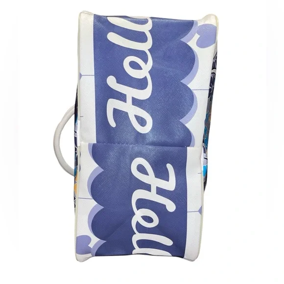 Hello Kitty Licensed Travel Tote Bag Large - Picture 2 of 8